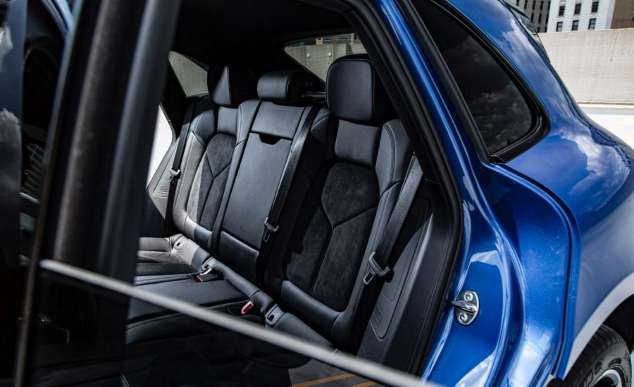 Интерьер Porsche Macan S (95B) 2019 года  (NA) (фото 5 из 25)